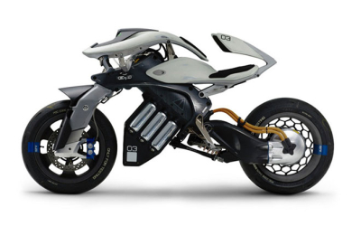 Motoroid: „Yamaha“ ги спои мотоциклите и вештачката интелигенција