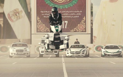 Почна обуката на полицајци за користење на летечките мотори во Дубаи